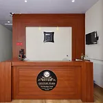 Oyo 14571 Century Plaza